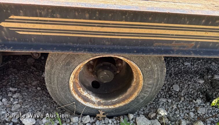 image for item ED4264 2006 Bales equipment trailer