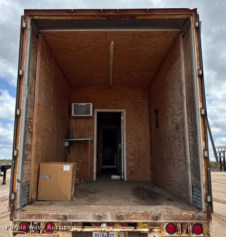 image for item ED5627 1998 Wabash dry van trailer