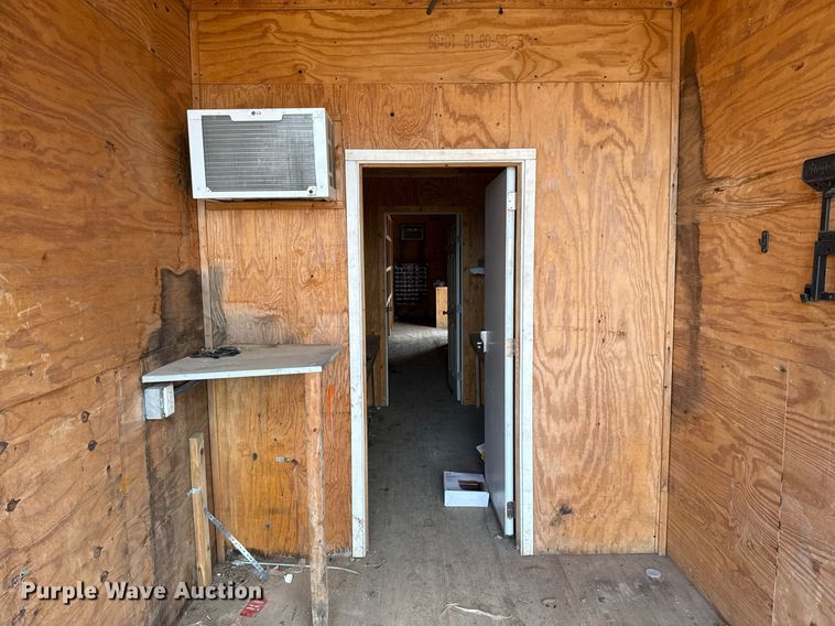 image for item ED5627 1998 Wabash dry van trailer