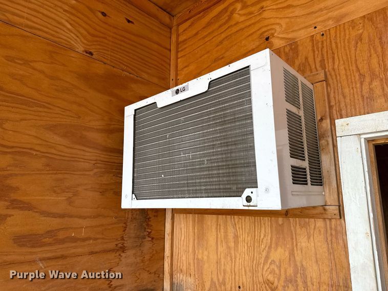 image for item ED5627 1998 Wabash dry van trailer