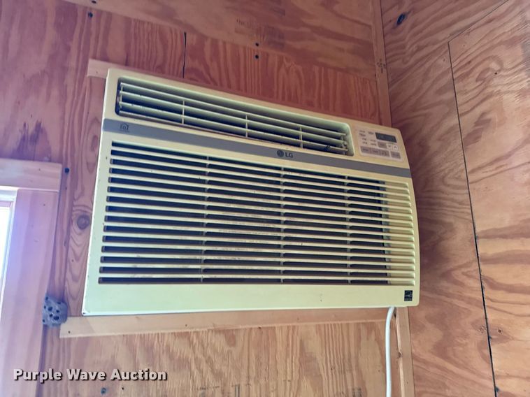 image for item ED5627 1998 Wabash dry van trailer