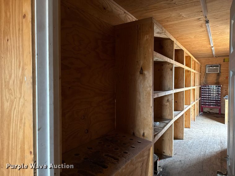 image for item ED5627 1998 Wabash dry van trailer