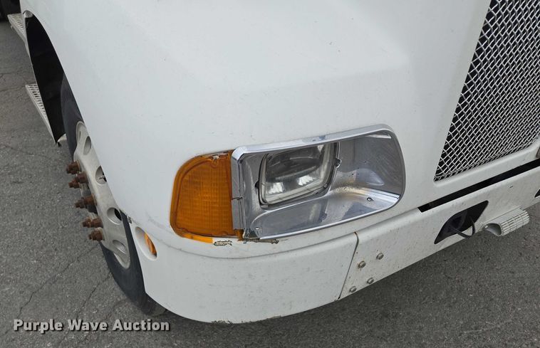 image for item EF1522 2007 Kenworth T300 box truck