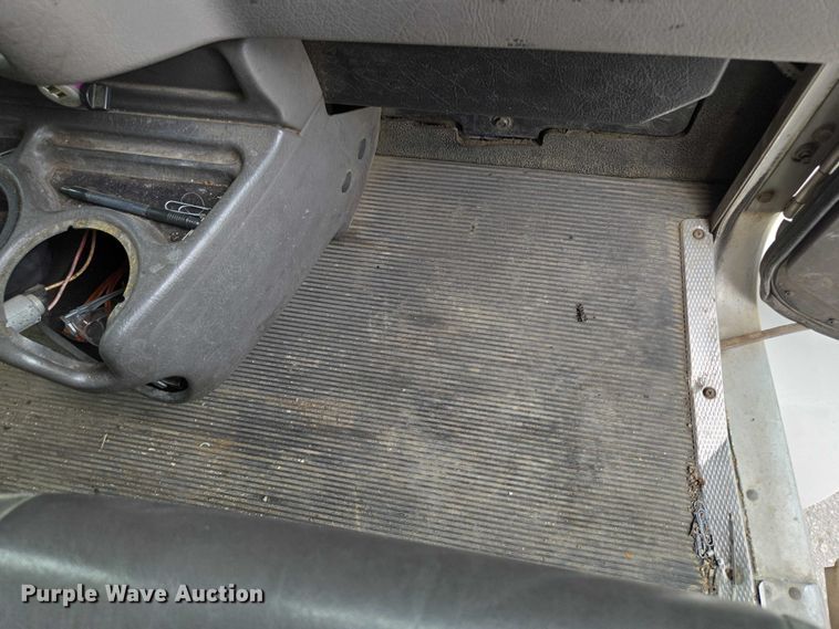 image for item EF1522 2007 Kenworth T300 box truck