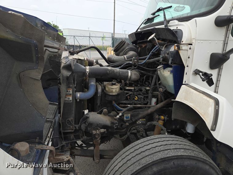 image for item EF1522 2007 Kenworth T300 box truck