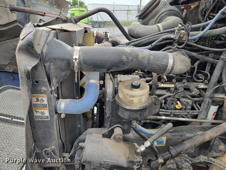 image for item EF1522 2007 Kenworth T300 box truck