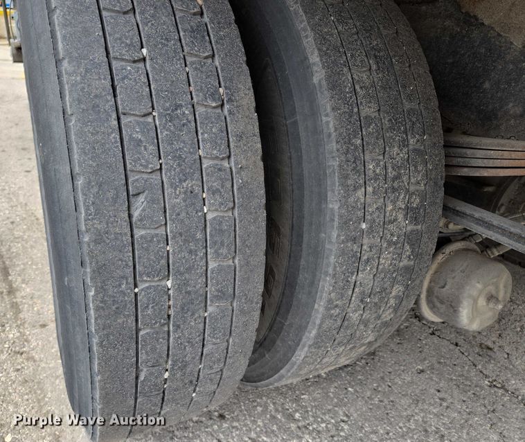 image for item EF1522 2007 Kenworth T300 box truck