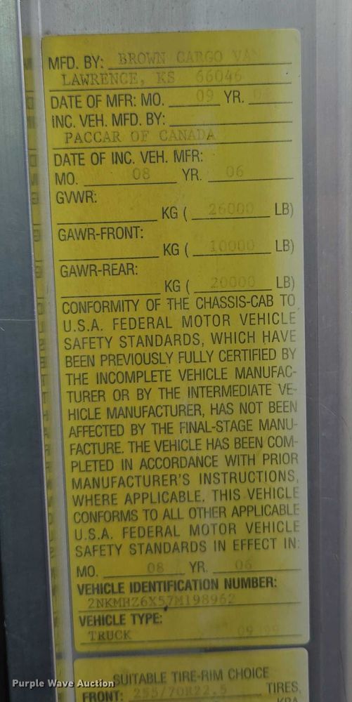 image for item EF1522 2007 Kenworth T300 box truck