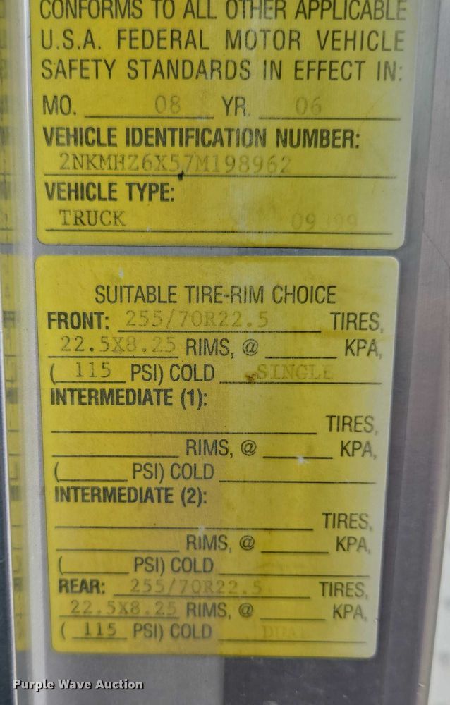 image for item EF1522 2007 Kenworth T300 box truck