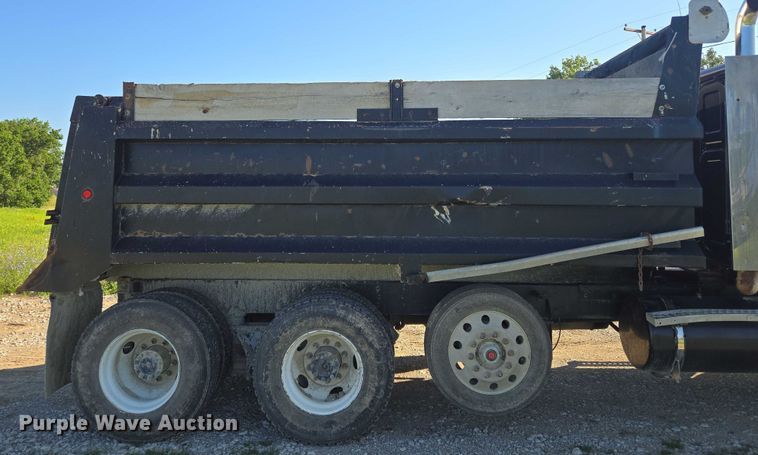 image for item EF1575 1999 Western Star 4964EX dump truck
