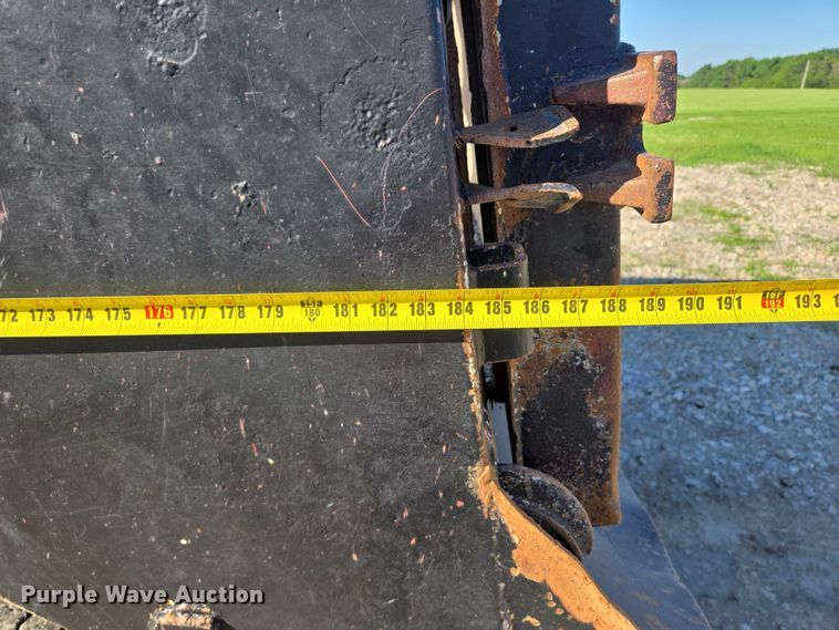 image for item EF1575 1999 Western Star 4964EX dump truck