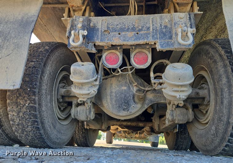 image for item EF1575 1999 Western Star 4964EX dump truck