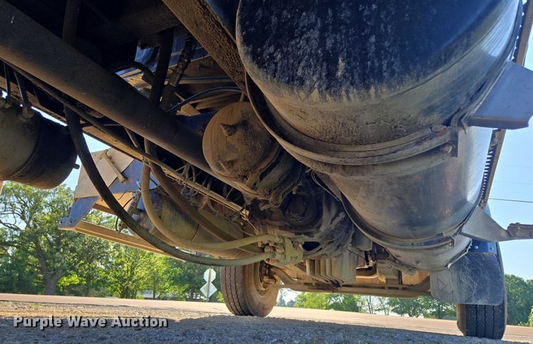 image for item EF1575 1999 Western Star 4964EX dump truck