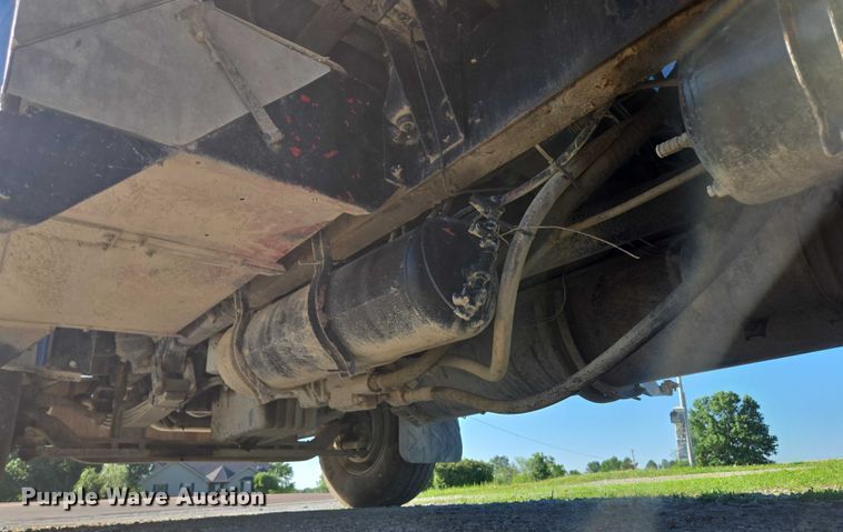 image for item EF1575 1999 Western Star 4964EX dump truck