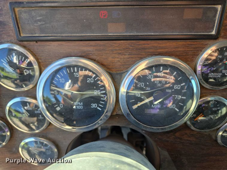 image for item EF1575 1999 Western Star 4964EX dump truck