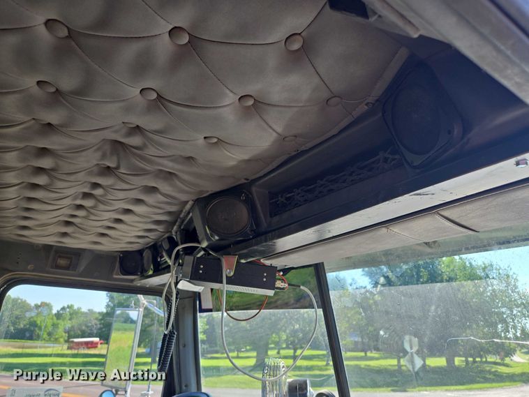 image for item EF1575 1999 Western Star 4964EX dump truck