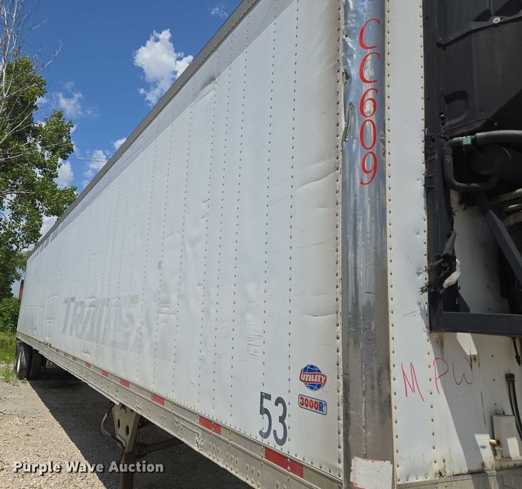 image for item EF1657 2004 Utility Trailer MFG Co. VS2RA refrigerated van trailer
