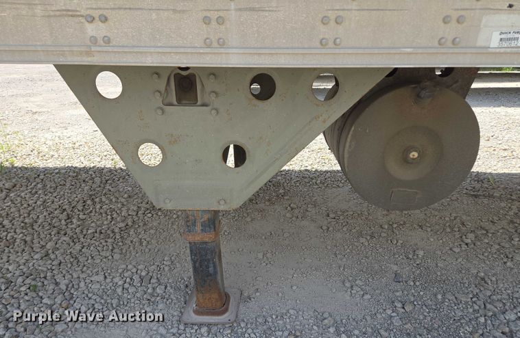 image for item EF1657 2004 Utility Trailer MFG Co. VS2RA refrigerated van trailer