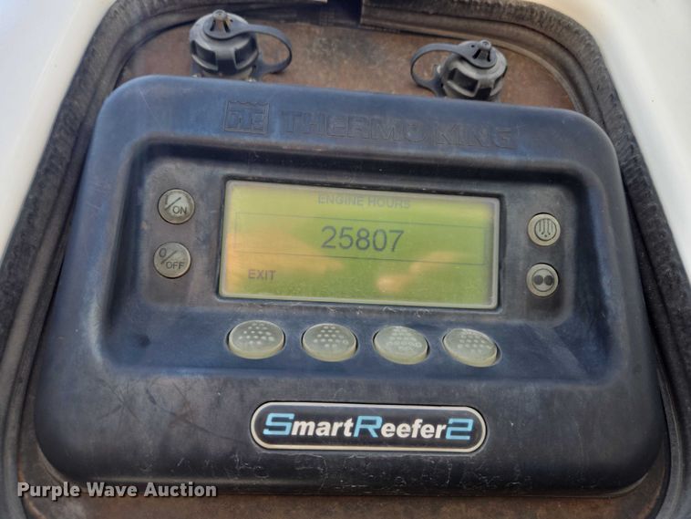 image for item EF1657 2004 Utility Trailer MFG Co. VS2RA refrigerated van trailer