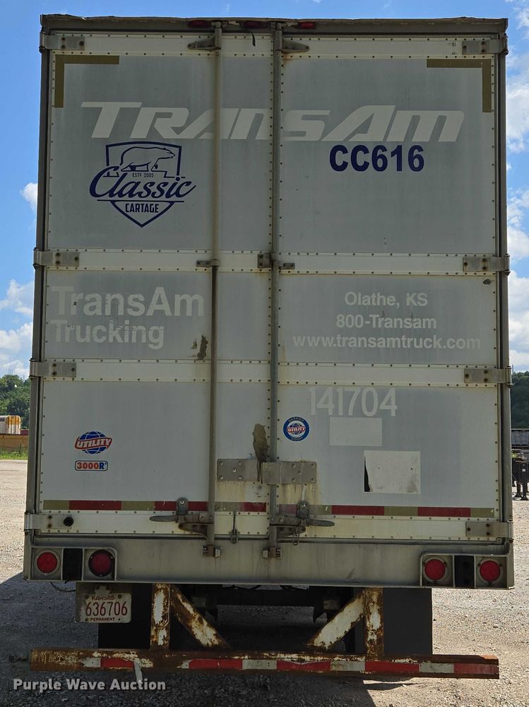 image for item EF1658 2005 Utility Trailer MFG Co. VS2RA refrigerated van trailer