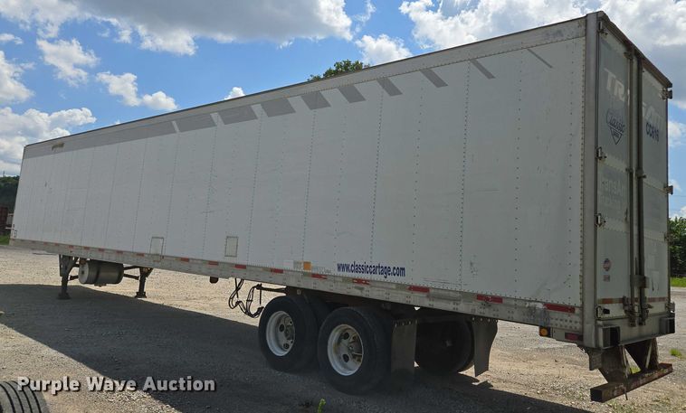 image for item EF1658 2005 Utility Trailer MFG Co. VS2RA refrigerated van trailer