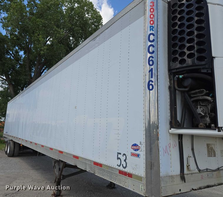 image for item EF1658 2005 Utility Trailer MFG Co. VS2RA refrigerated van trailer