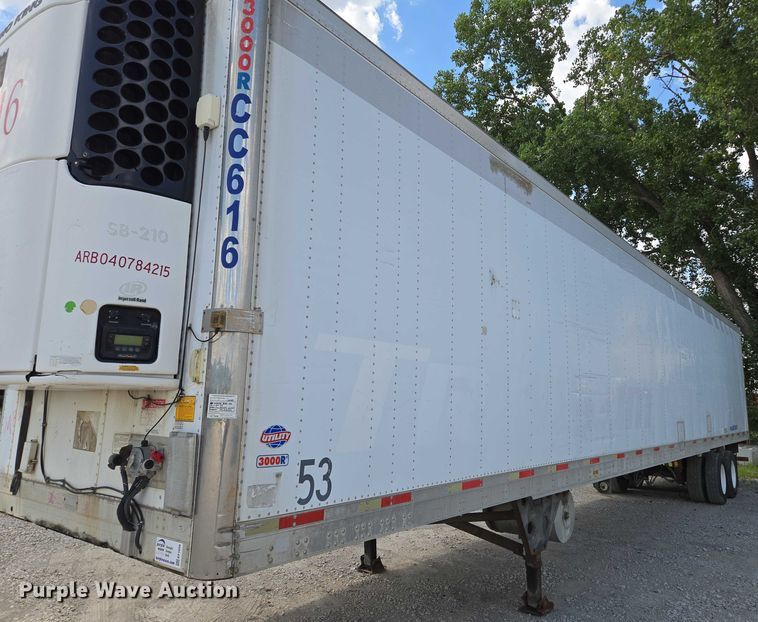 image for item EF1658 2005 Utility Trailer MFG Co. VS2RA refrigerated van trailer
