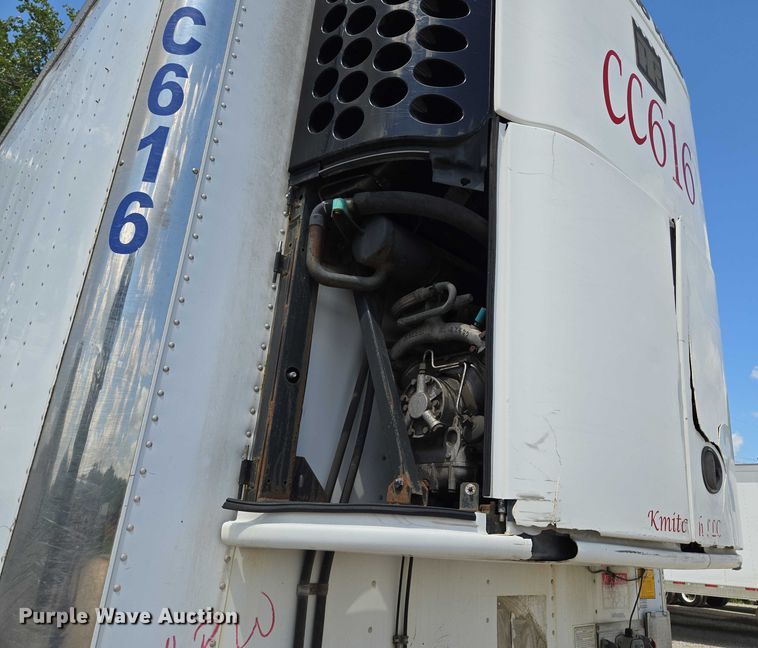 image for item EF1658 2005 Utility Trailer MFG Co. VS2RA refrigerated van trailer