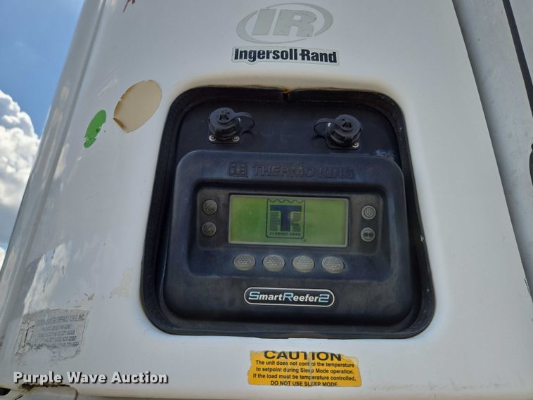 image for item EF1658 2005 Utility Trailer MFG Co. VS2RA refrigerated van trailer