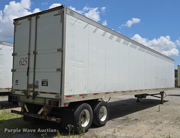 image for item EF1660 2006 Utility Trailer MFG Inc. VS2RA refrigerated van trailer