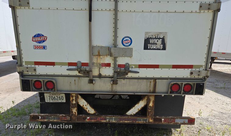 image for item EF1660 2006 Utility Trailer MFG Inc. VS2RA refrigerated van trailer