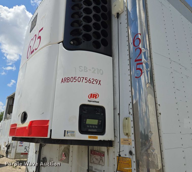 image for item EF1660 2006 Utility Trailer MFG Inc. VS2RA refrigerated van trailer