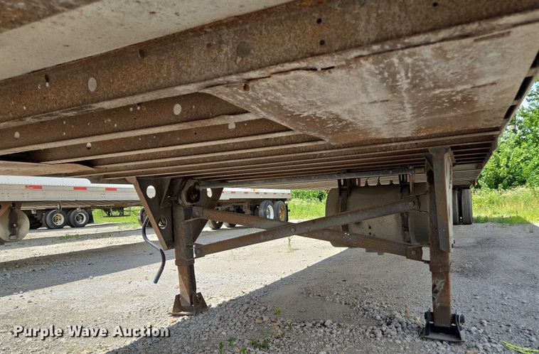 image for item EF1660 2006 Utility Trailer MFG Inc. VS2RA refrigerated van trailer