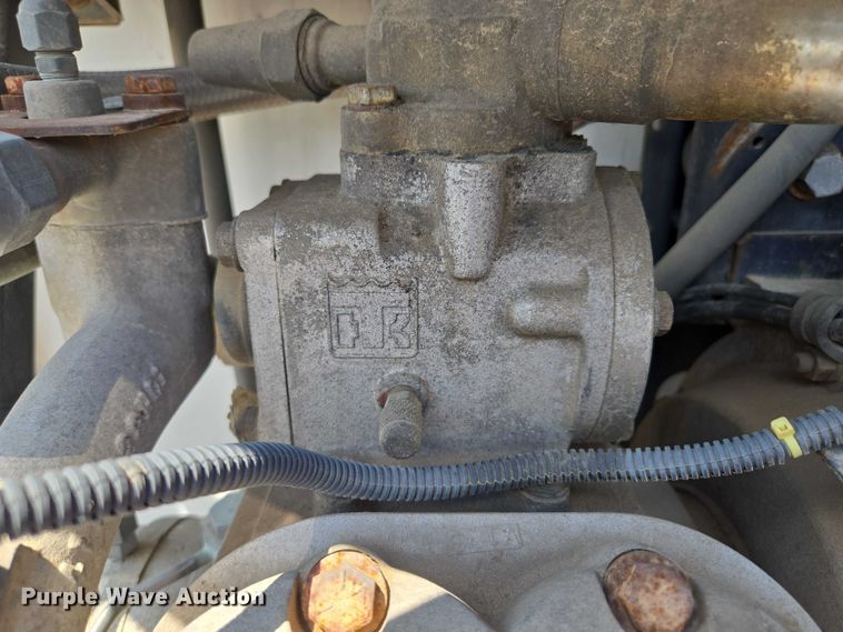 image for item EF1660 2006 Utility Trailer MFG Inc. VS2RA refrigerated van trailer