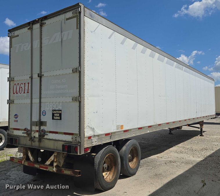 image for item EF1661 2005 Utility Trailer MFG Co. VS2RA refrigerated van trailer