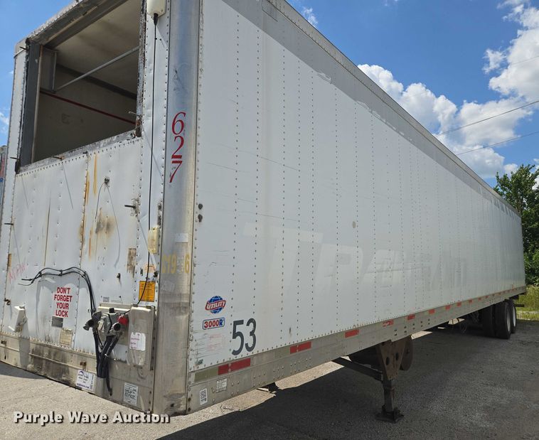 image for item EF1662 2006 Utility Trailer MFG Co. refrigerated van trailer