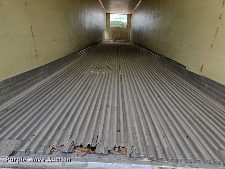 image for item EF1662 2006 Utility Trailer MFG Co. refrigerated van trailer