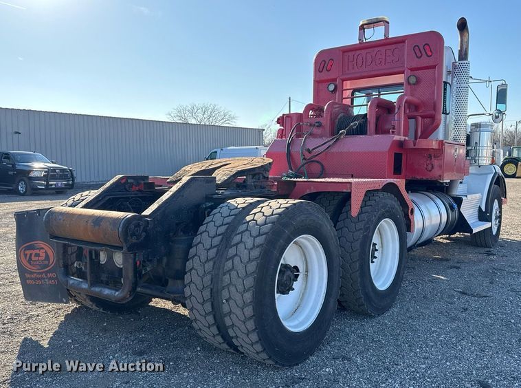 image for item EG2394 2012 Kenworth T800 winch truck