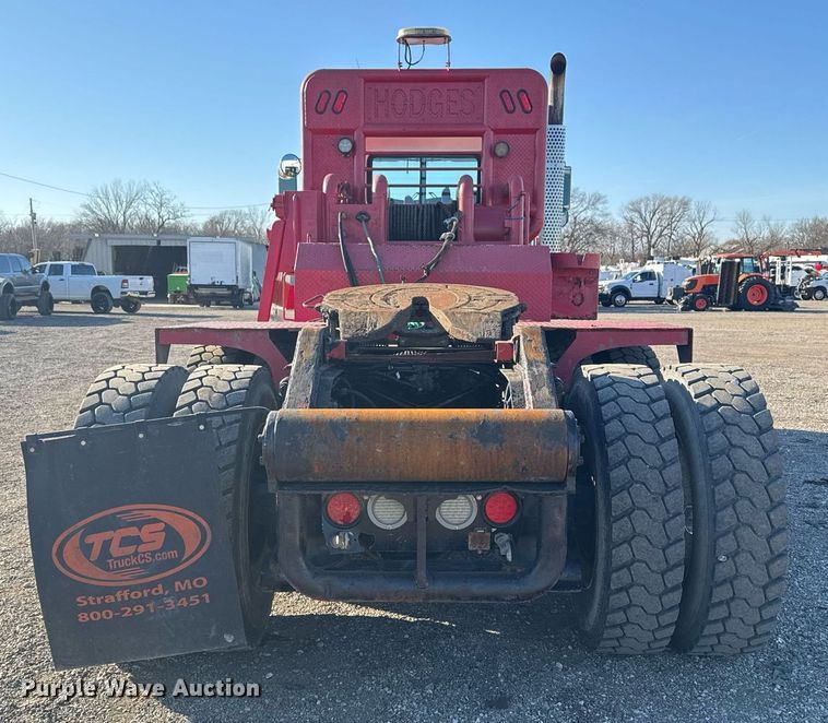 image for item EG2394 2012 Kenworth T800 winch truck