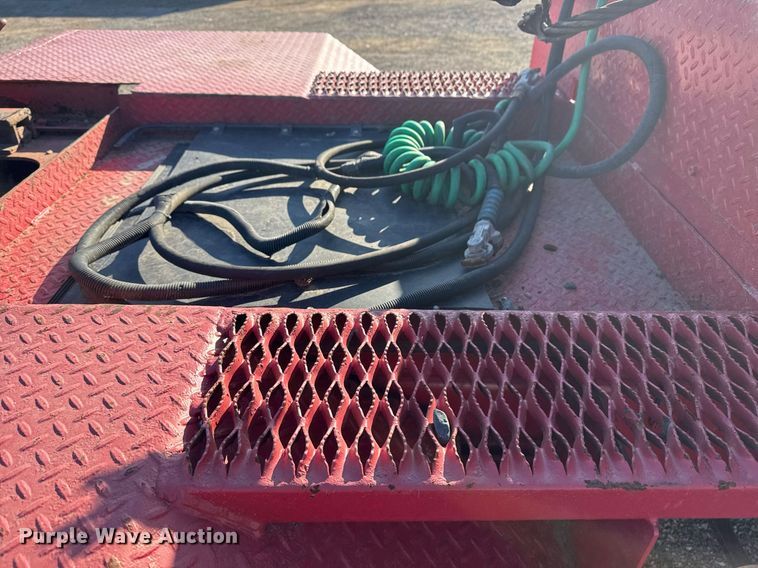 image for item EG2394 2012 Kenworth T800 winch truck