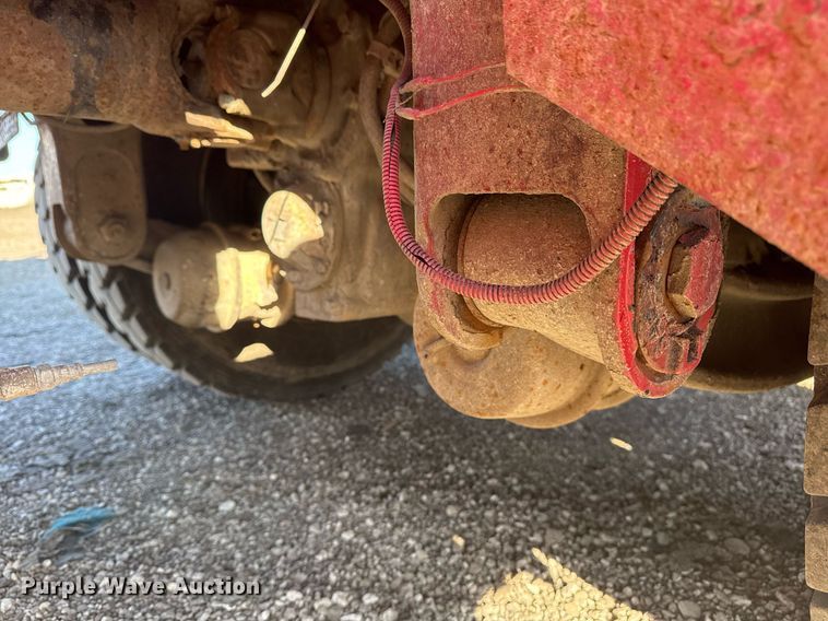 image for item EG2394 2012 Kenworth T800 winch truck