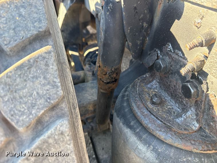 image for item EG2394 2012 Kenworth T800 winch truck