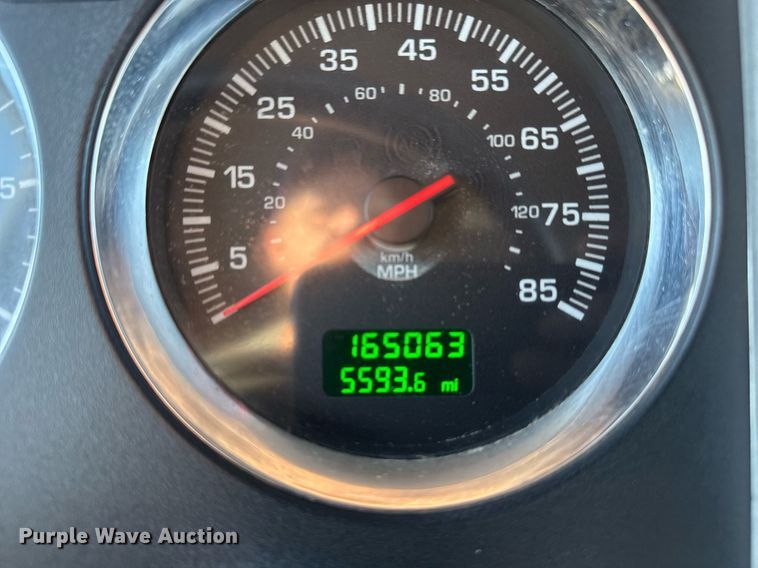 image for item EG2394 2012 Kenworth T800 winch truck