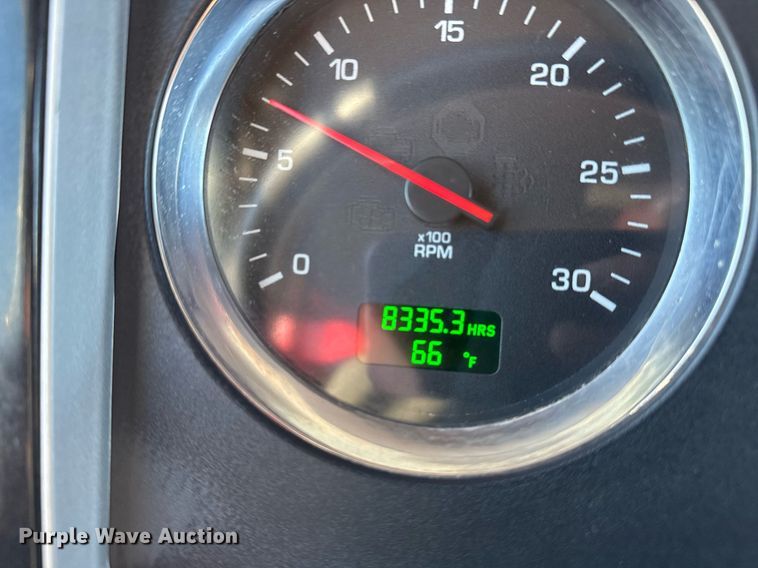 image for item EG2394 2012 Kenworth T800 winch truck