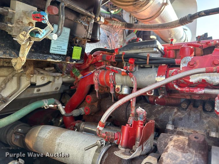 image for item EG2394 2012 Kenworth T800 winch truck