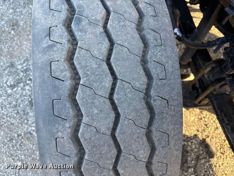 image for item EG2394 2012 Kenworth T800 winch truck