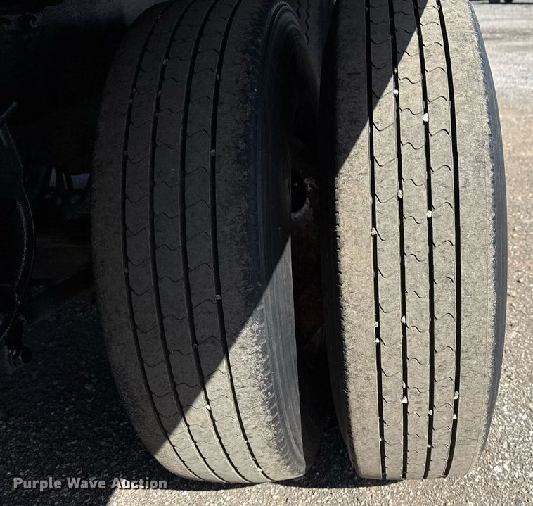 image for item EG5745 2007 Great Dane dry van trailer