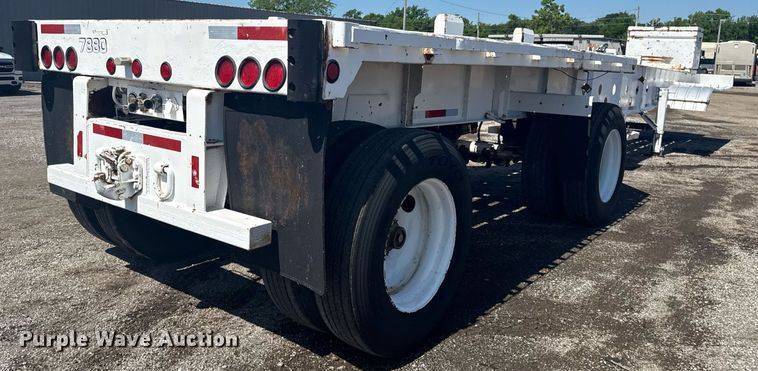 image for item EG5935 1996 Transcraft pipe trailer