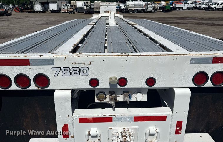 image for item EG5935 1996 Transcraft pipe trailer