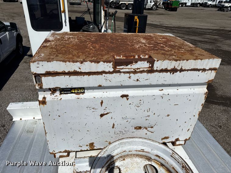 image for item EG5935 1996 Transcraft pipe trailer